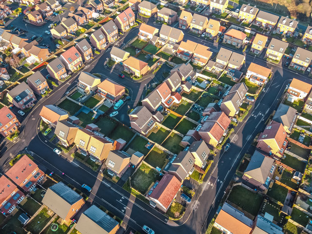 局勢動盪、房市買氣縮 租屋市場意外升溫專家揭關鍵原因