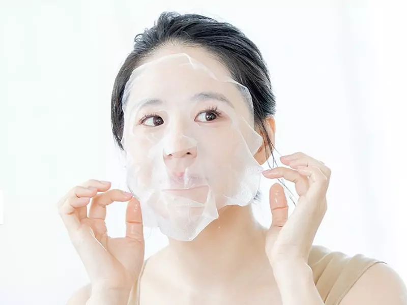 洗臉後還是洗臉前敷面膜？完整指南教你正確使用方法！