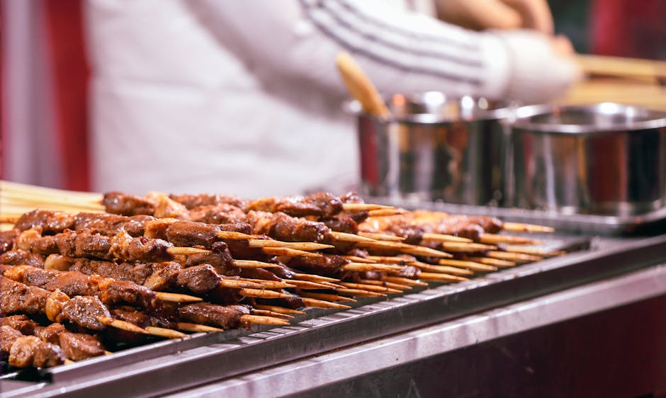 孕婦可以吃串燒嗎？脂肪含量高的油膩食物易引起腸胃不適，減少食用為宜