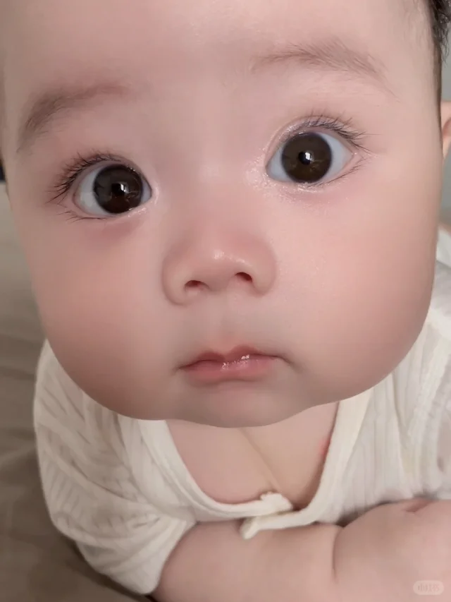 如何選擇寶寶的護膚產品：安全與天然的關鍵！新手父母必學護膚攻略