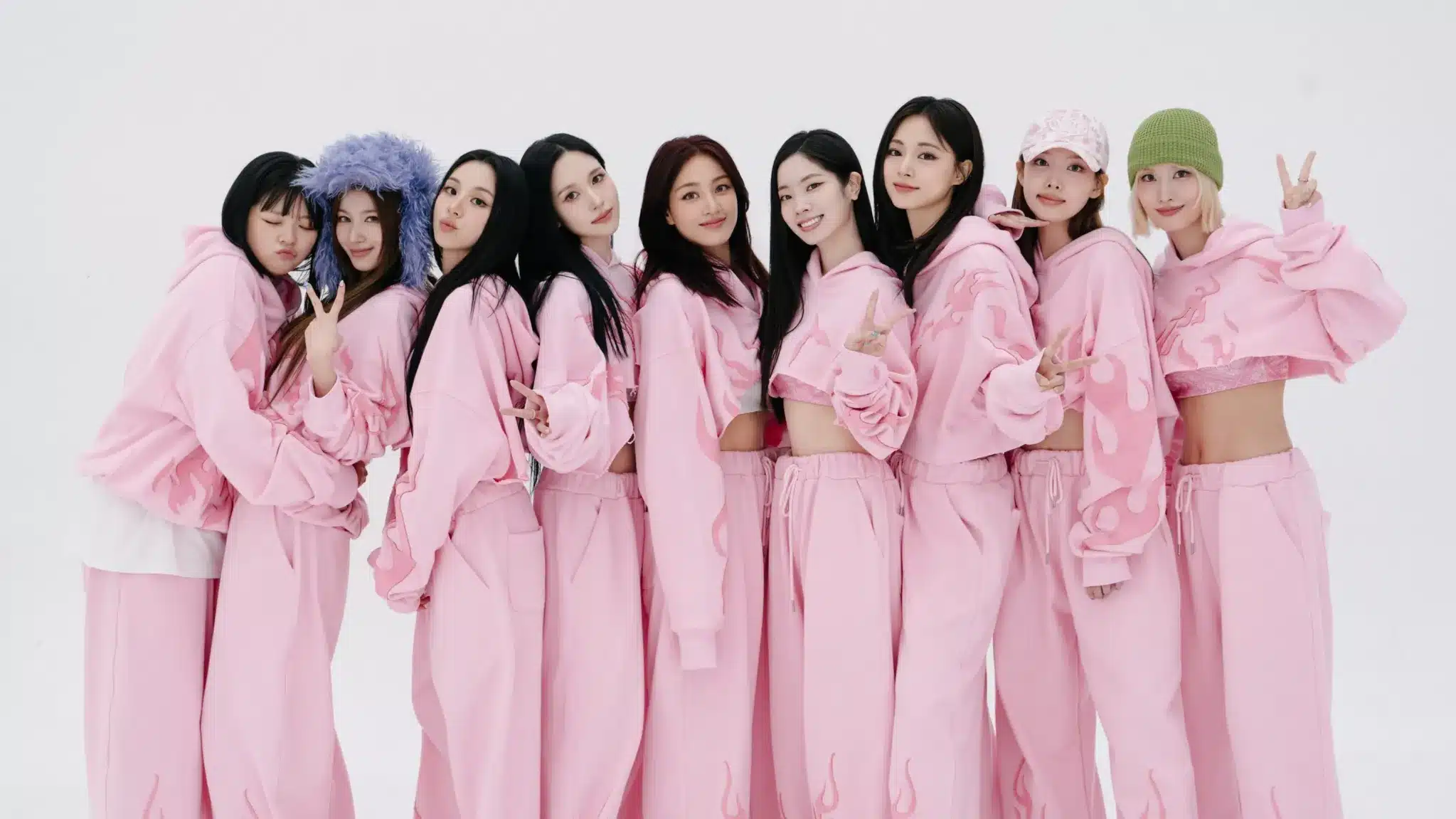 [TWICE]最新應援口號還不會喊？羅馬拼音中文空耳教學，讓你一秒跟上！