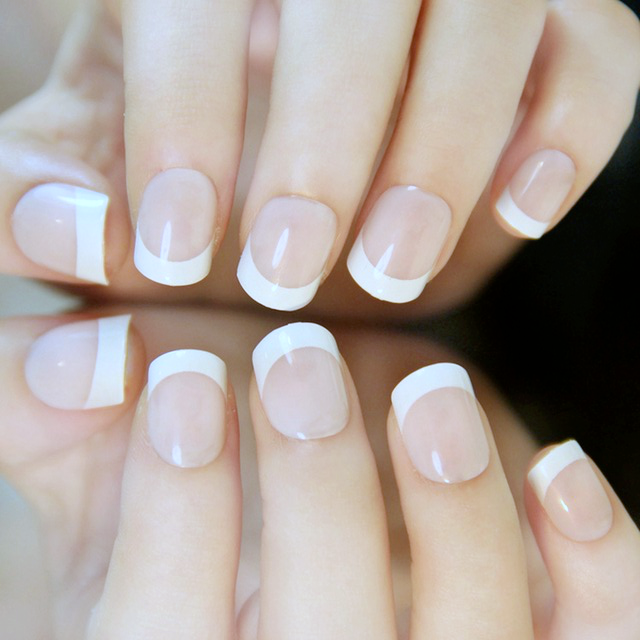 適合學生的美甲設計：10年美甲師教你打造簡約時尚指甲！