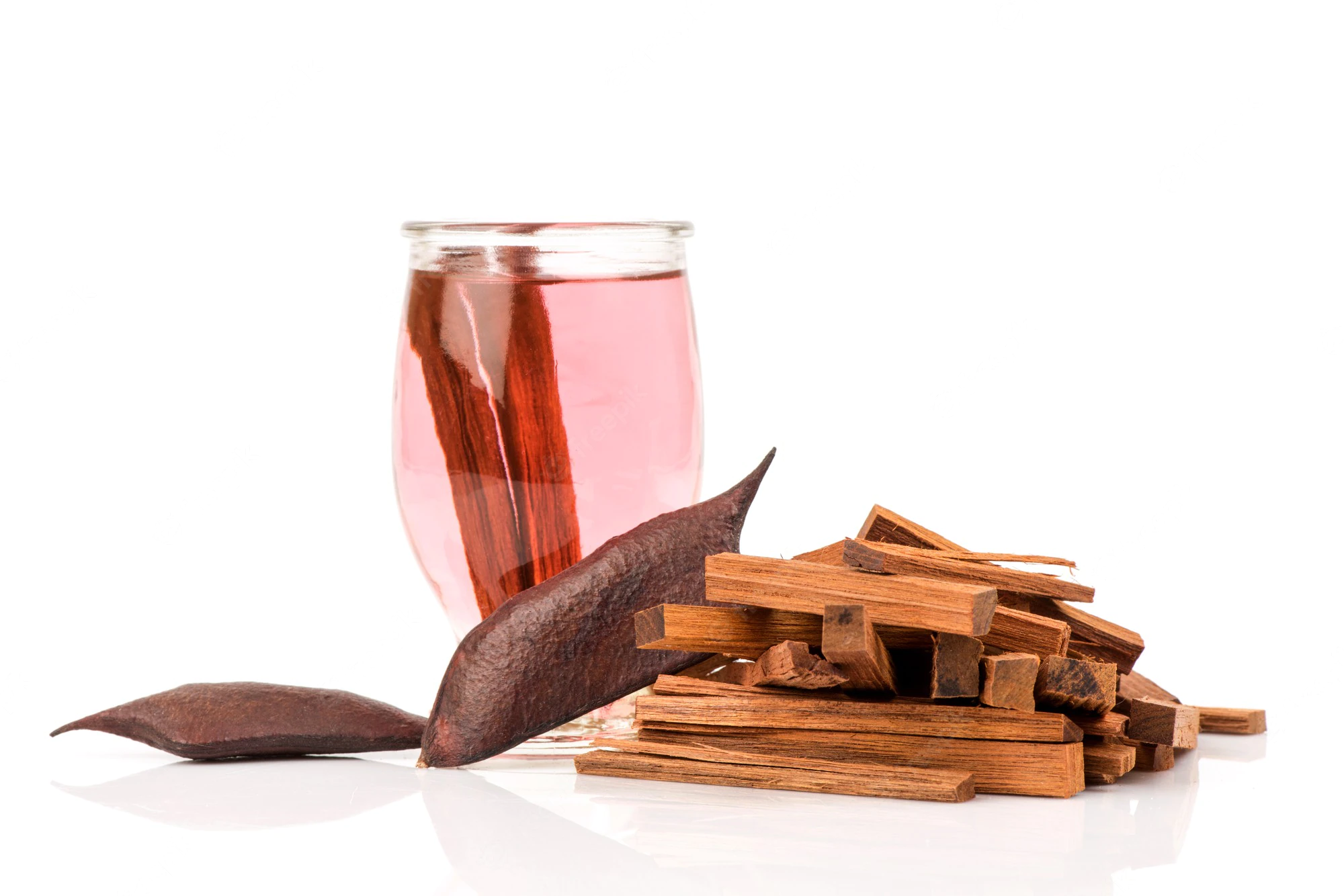 フルーツとハーブで作るデトックスウォーター完全ガイド：簡単レシピ＆美容効果