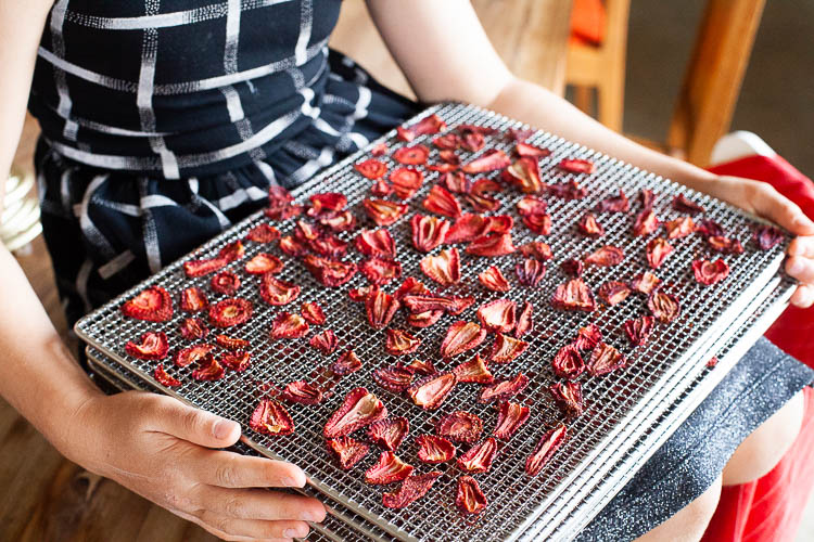 果乾水與減少腹部脂肪的關係：真相與有效減脂策略