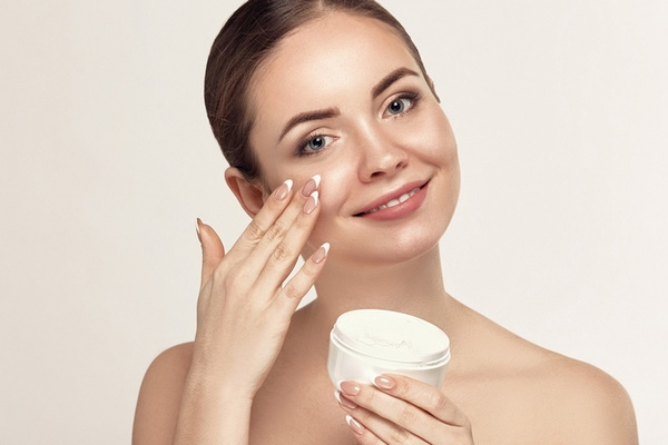 減少肌膚紅腫與敏感的技巧：敏感肌膚完整保養攻略