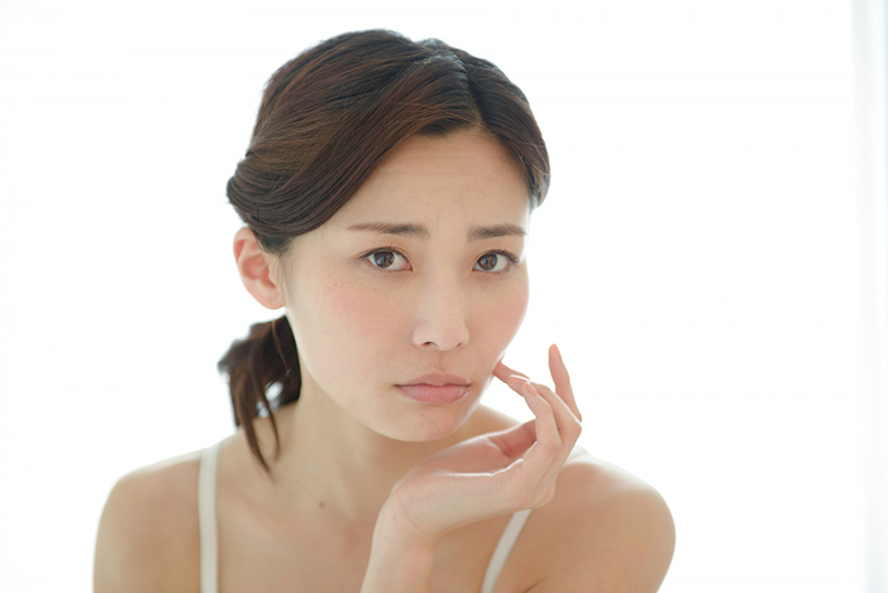 臉過敏還能敷面膜嗎？皮膚科醫師：視情況而定，大多數情況下不建議