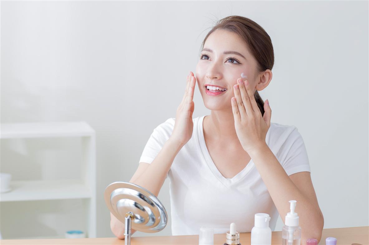 果酸換膚術後保養技巧：穩定膚況、加速代謝的完整教學