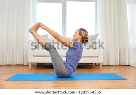 臉部出油脫妝問題的保養與底妝建議：混合肌油肌必學！清爽持妝全攻略