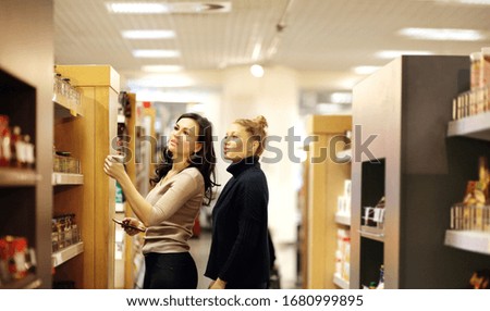 胺基酸洗面乳真的比較溫和？與一般洗面乳成分全面比較！解析pH值、膚質適用性