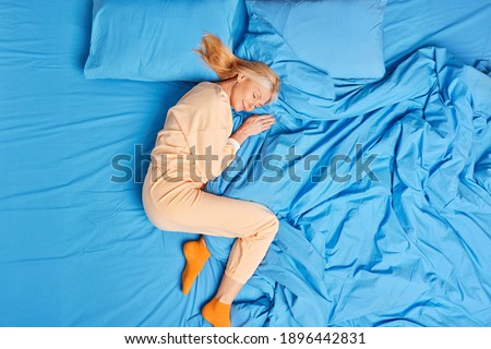 睡不好，皮膚超差？驚人！改善睡眠品質，重塑你的健康美肌！