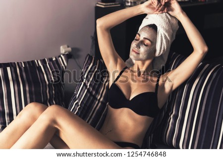 黑頭粉刺去除後護理攻略：淨化毛孔、保濕補水，告別惱人粉刺