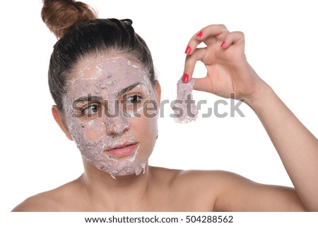 敷完面膜後，痘痘藥何時擦？讓肌膚不受損害