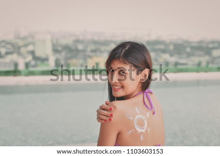 孕婦防曬妝前乳安全指南：避免化學防曬劑，推薦物理性防曬產品