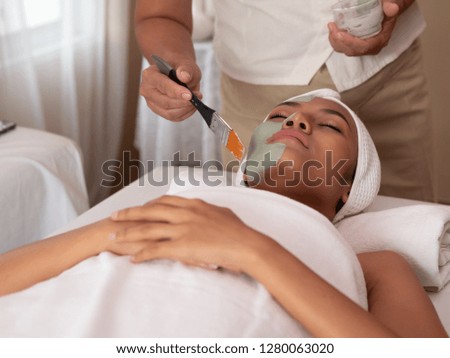 打造水嫩肌秘訣！玻尿酸面膜挑選攻略與推薦