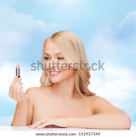 如何挑選實用又便宜的護唇膏？告別乾裂雙唇的平價保養秘訣！