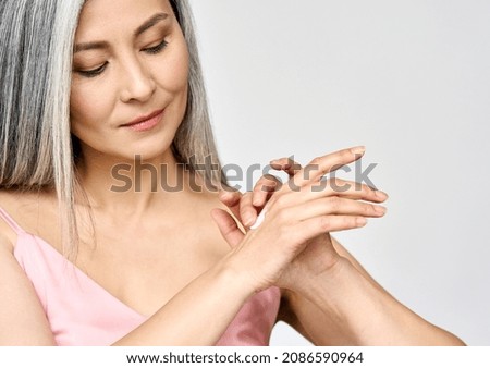 如何正確處理換季期間的敏感肌膚問題？十年皮膚科護理師的完整保養攻略