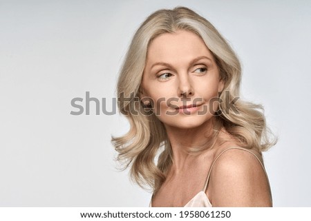 如何挑選適合早晨護膚使用的精華液？高效抗老保濕秘訣完整教學