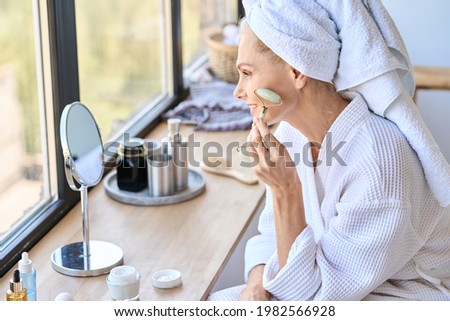 如何選擇適合日常使用的護膚精華液？高效保養秘訣完整教學