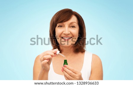 如何挑選適合抗老化的精華液？醫生教你高效抗老秘訣！