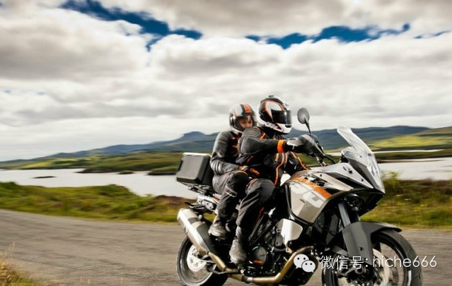 重機高速騎行的胎壓管理策略：安全高效駕馭的完整教學