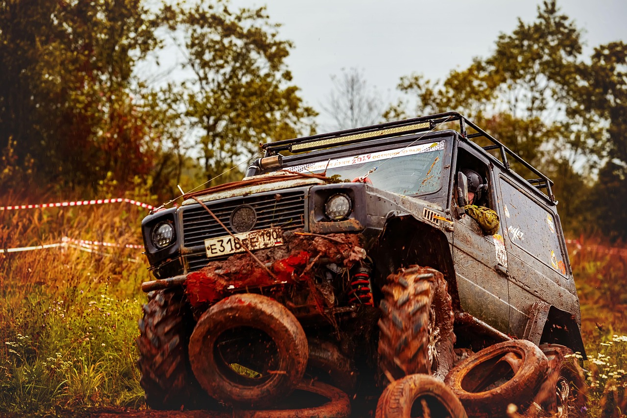 BMW X7 vs Land Rover Defender：豪華七座SUV選購攻略，如何聰明選？