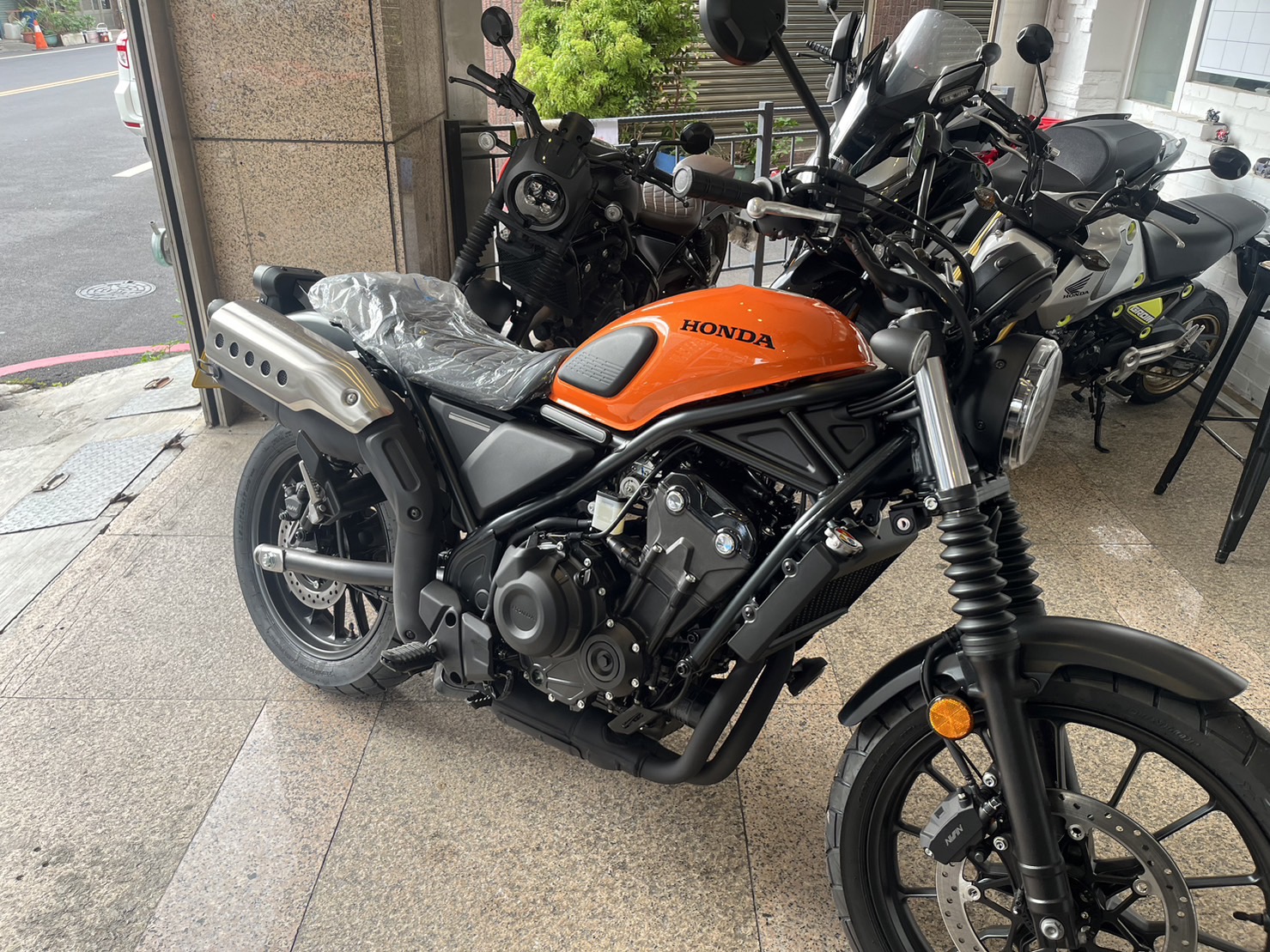 重機高性能輪胎推薦：高效提升操控性與安全的完整指南