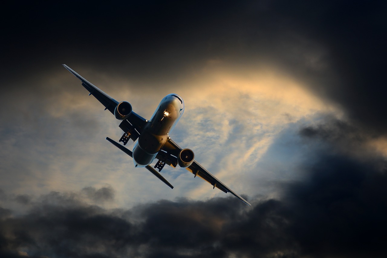 Honda Pilot與Toyota Highlander七座SUV對比：家庭用車購車攻略，空間、性能、油耗完整分析