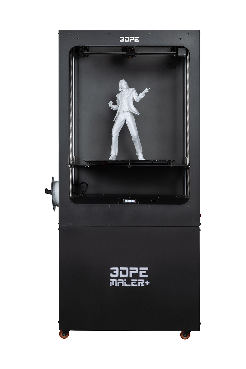 Toyota Hilux與Isuzu D-Max皮卡性能比較：拖曳、貨斗、舒適性深度評測與購車指南