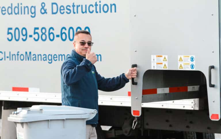 破壞袋在包裝敏感文件時的應用：高效安全運輸的完整教學