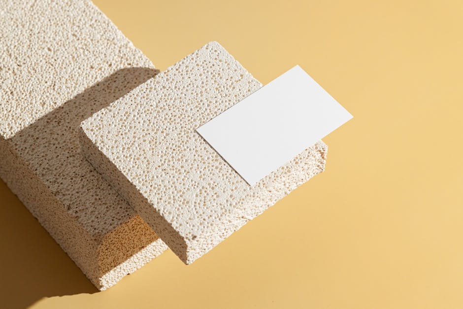 EVA泡棉 vs. EPE泡棉：特性與應用大解密，選材指南一次搞懂！