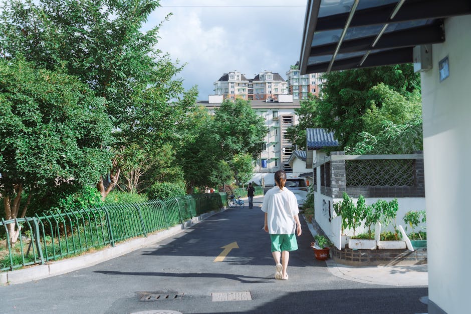 夏天底妝怎麼畫才不脫妝？清爽持久妝容全攻略