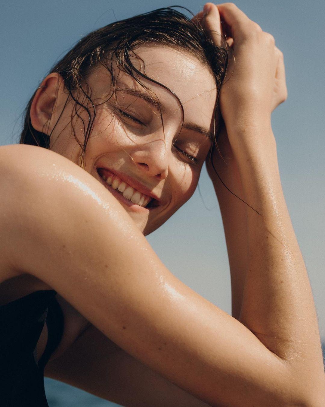 如何應對夏季油光與毛孔粗大問題？皮膚科醫生教你高效控油秘訣！