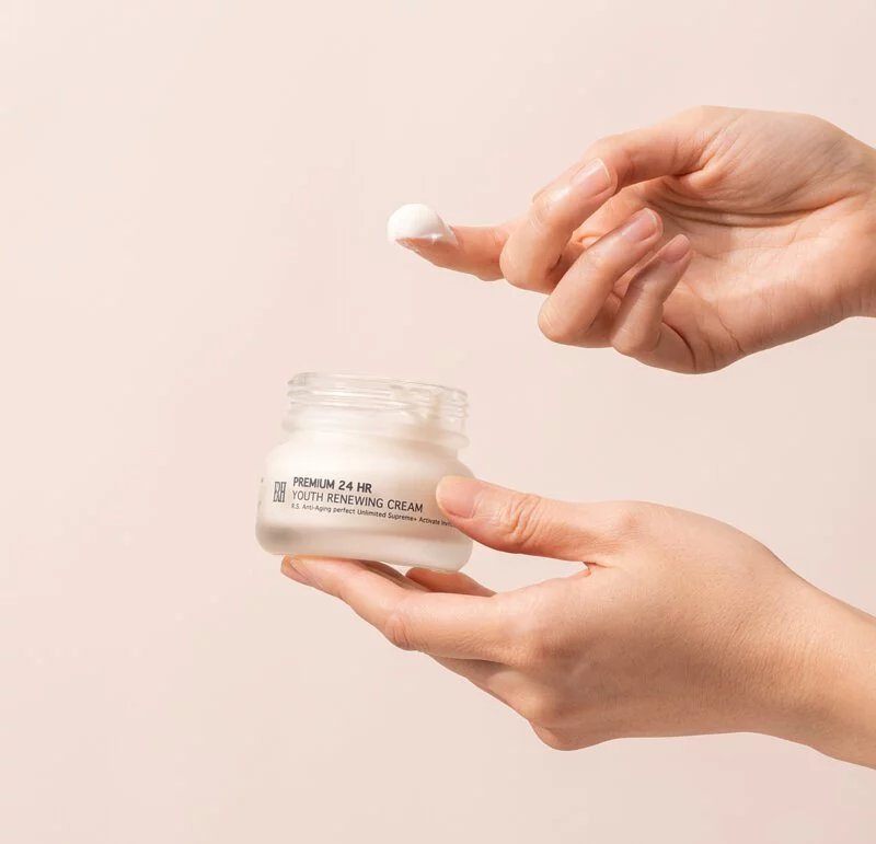 如何選擇適合晚間護理的滋潤面霜？高效修復秘訣大公開！