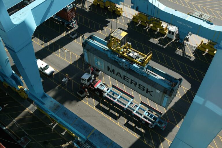 Cargo Airship Strategy For Northern Canada Report