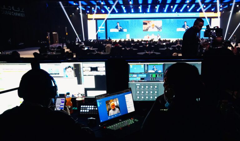Best Interactive Live Streaming Tools for 2025: Boost Real-Time ...
