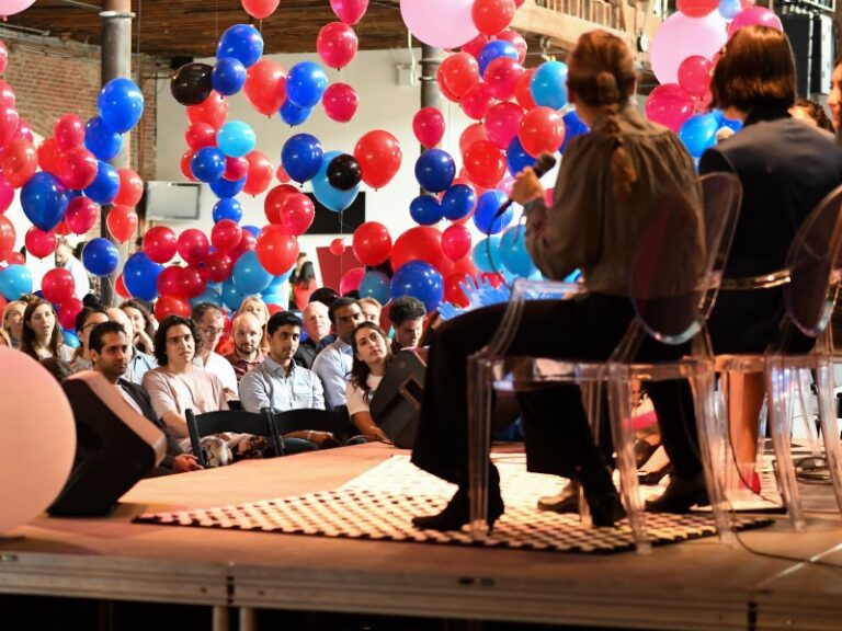 Live Audience Interaction at #NewHarvest2017
