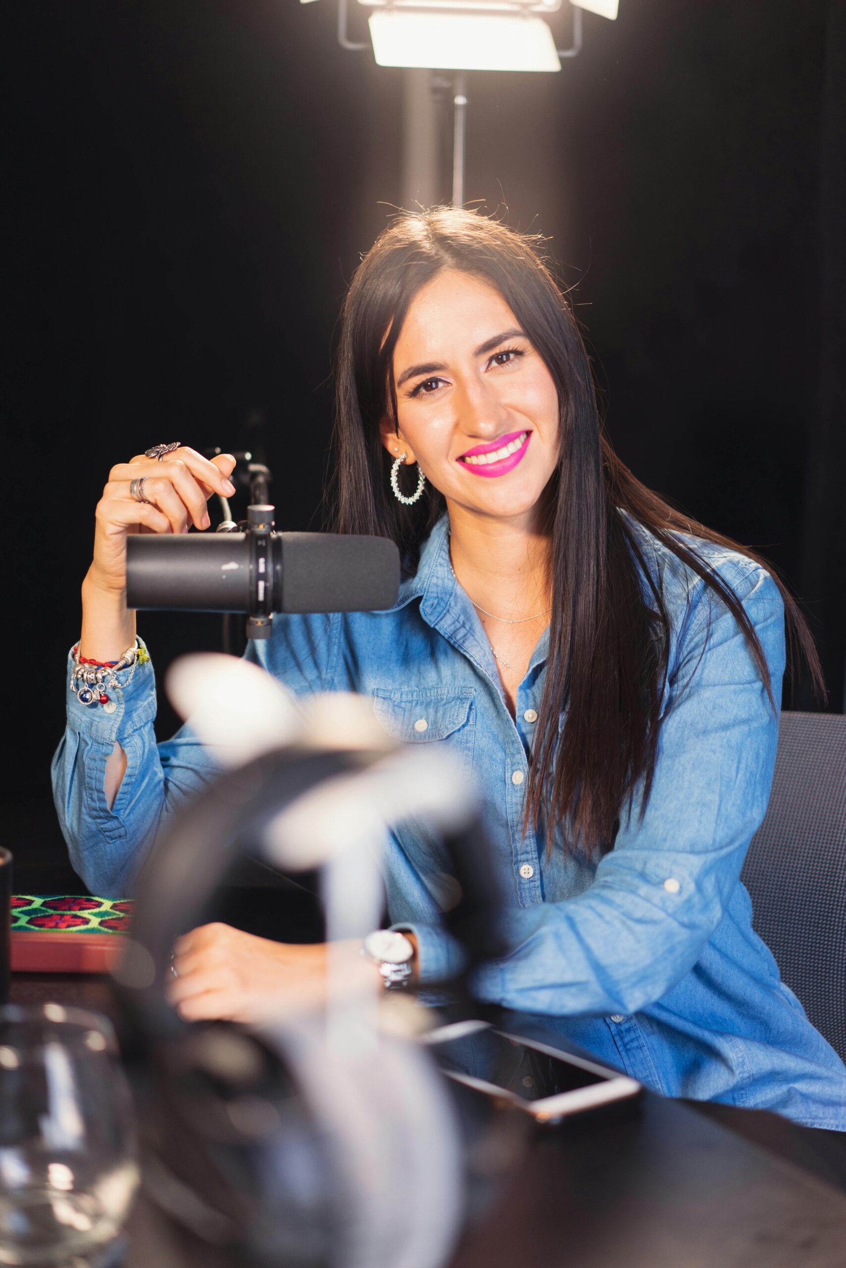 直播行銷攻略：打造脫口秀型節目，提升忠誠度！