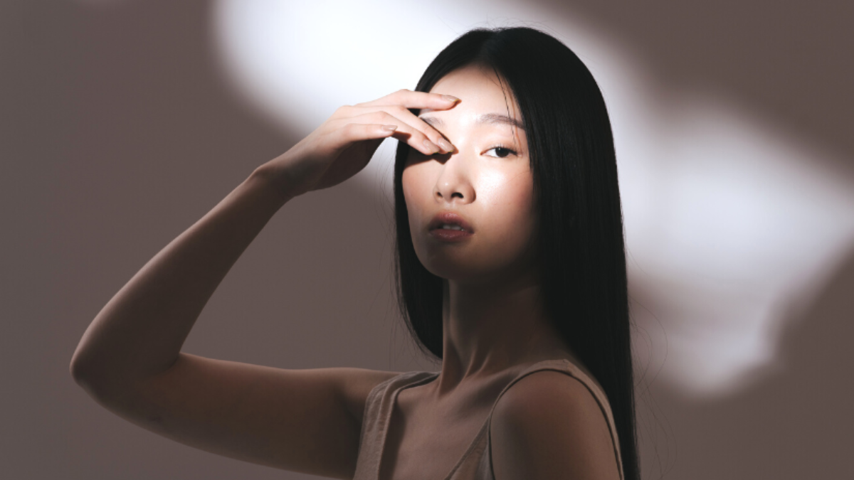 如何預防熬夜造成的暗沉與倦容？皮膚科專家教你高效保養秘訣！