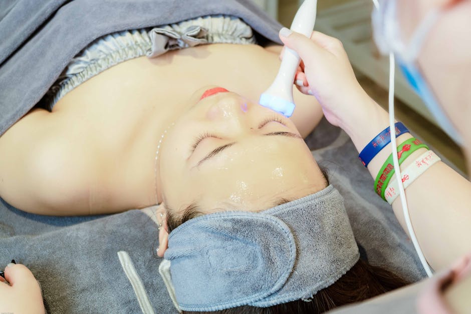 Chemical vs. Physical Exfoliation: How to Choose