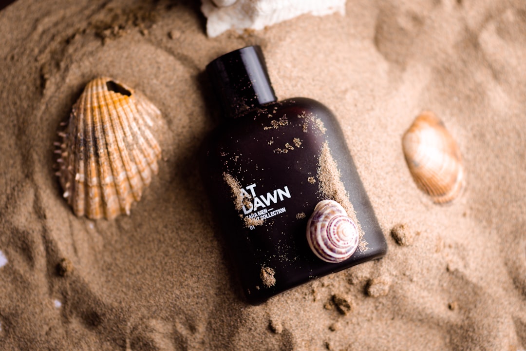 學生清新女香品牌大比拼：香味輕盈不超支，高中大專女生必看指南！