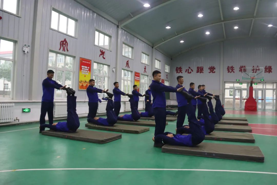 如何根據不同體能水平進行HIIT訓練：新手到高階的完整高效燃脂攻略