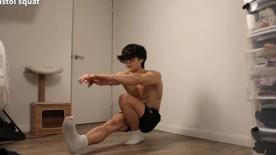 青少年鍛鍊腹肌攻略：三個簡單動作，打造健康體魄