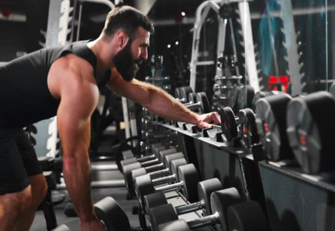 在家中如何使用啞鈴增強肩部力量：初學者及康復期人士的完整教學