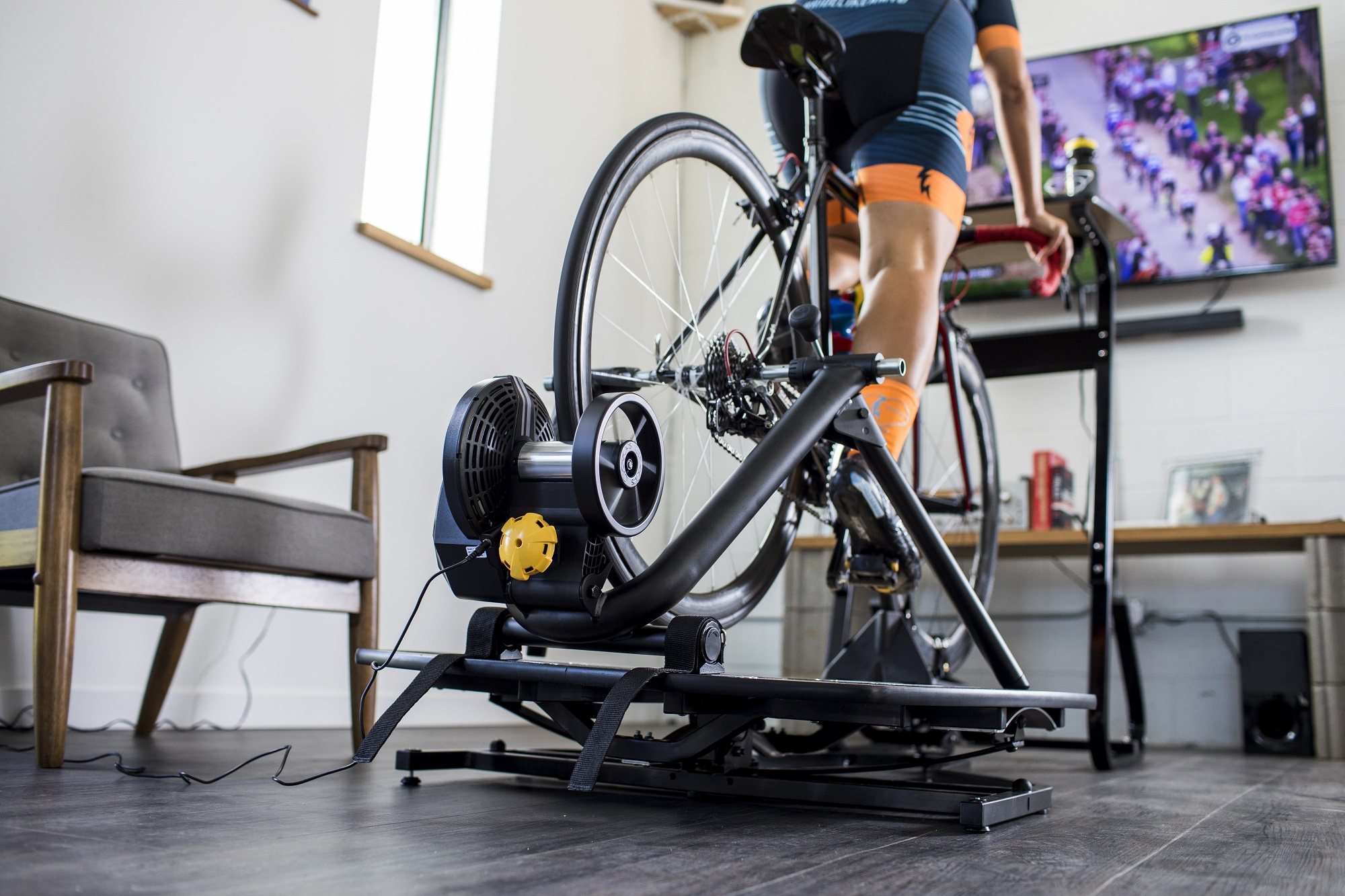 高效燃脂！全身燃脂訓練計劃設計指南：波比跳、啞鈴深蹲、跳繩完整教學