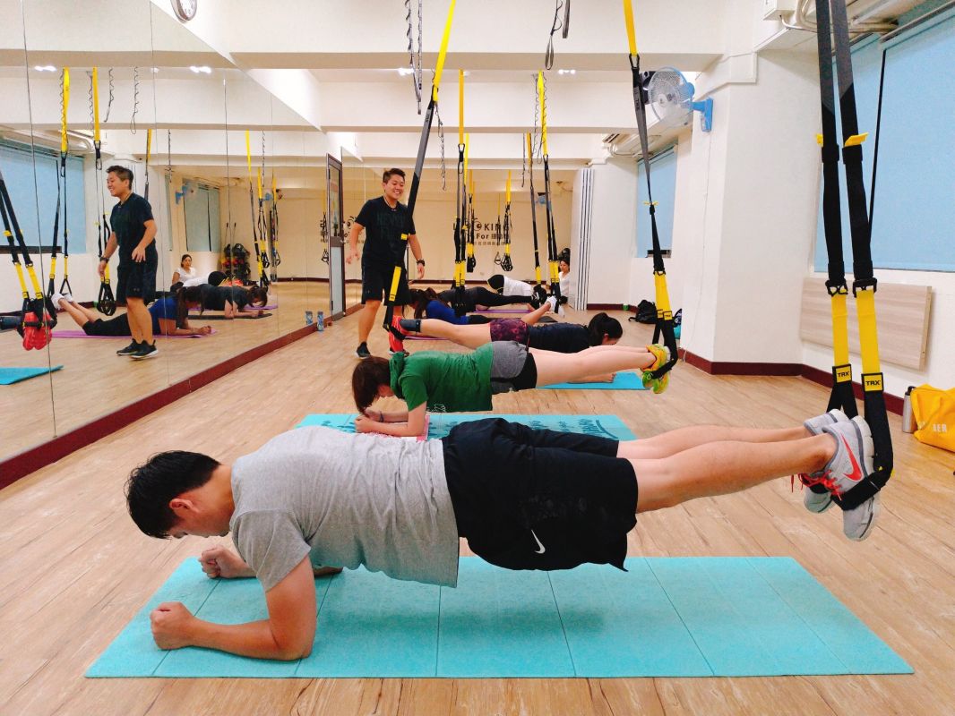 如何利用懸吊訓練恢復下肢力量：高效提升核心穩定性與肌力的完整教學