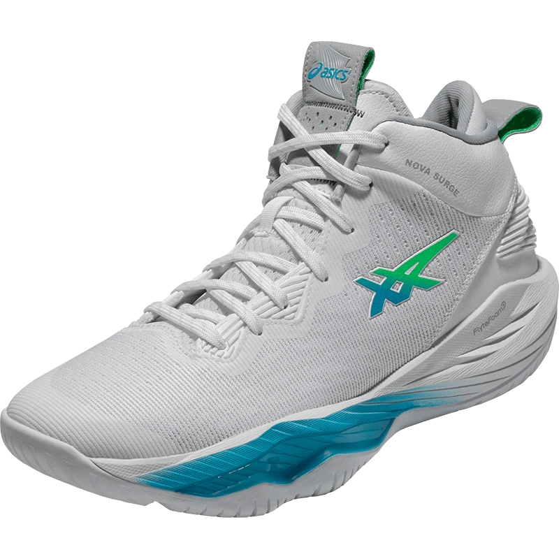 如何挑選專業籃球鞋：抓地力與緩震性能深度對比與選購攻略