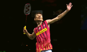 青少年如何練習羽毛球殺球？提升比賽表現的關鍵技術與完整教學