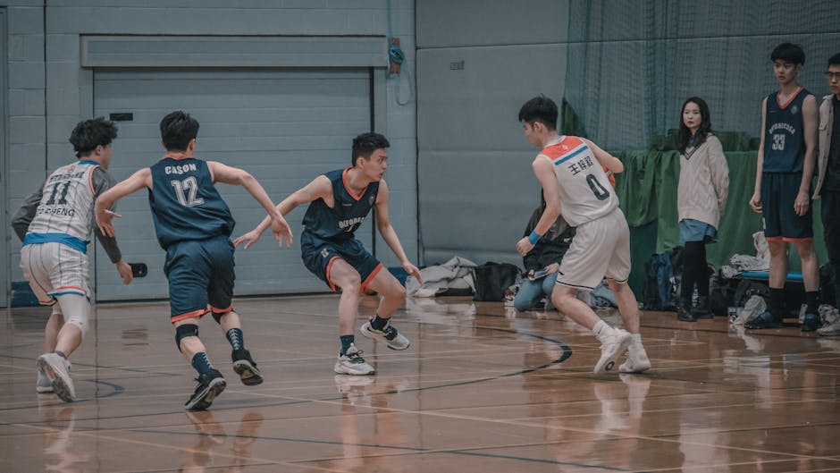 如何通過籃球比賽的策略分析提升球隊防守強度？高效防守策略與訓練指南
