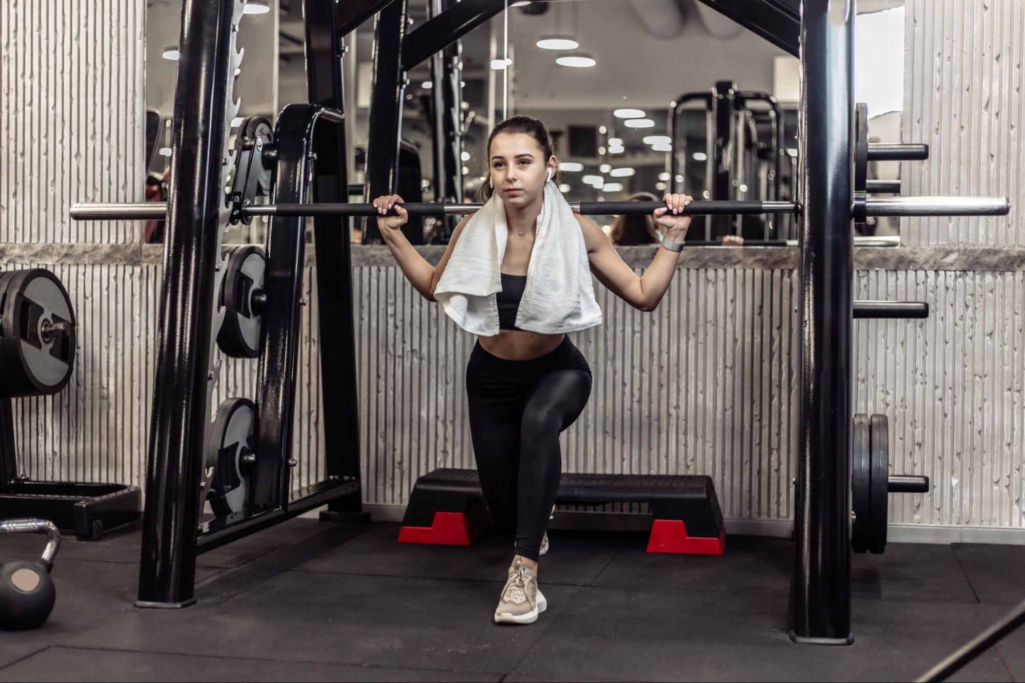 Best Chest Workouts With a Smith Machine After Injury: How To