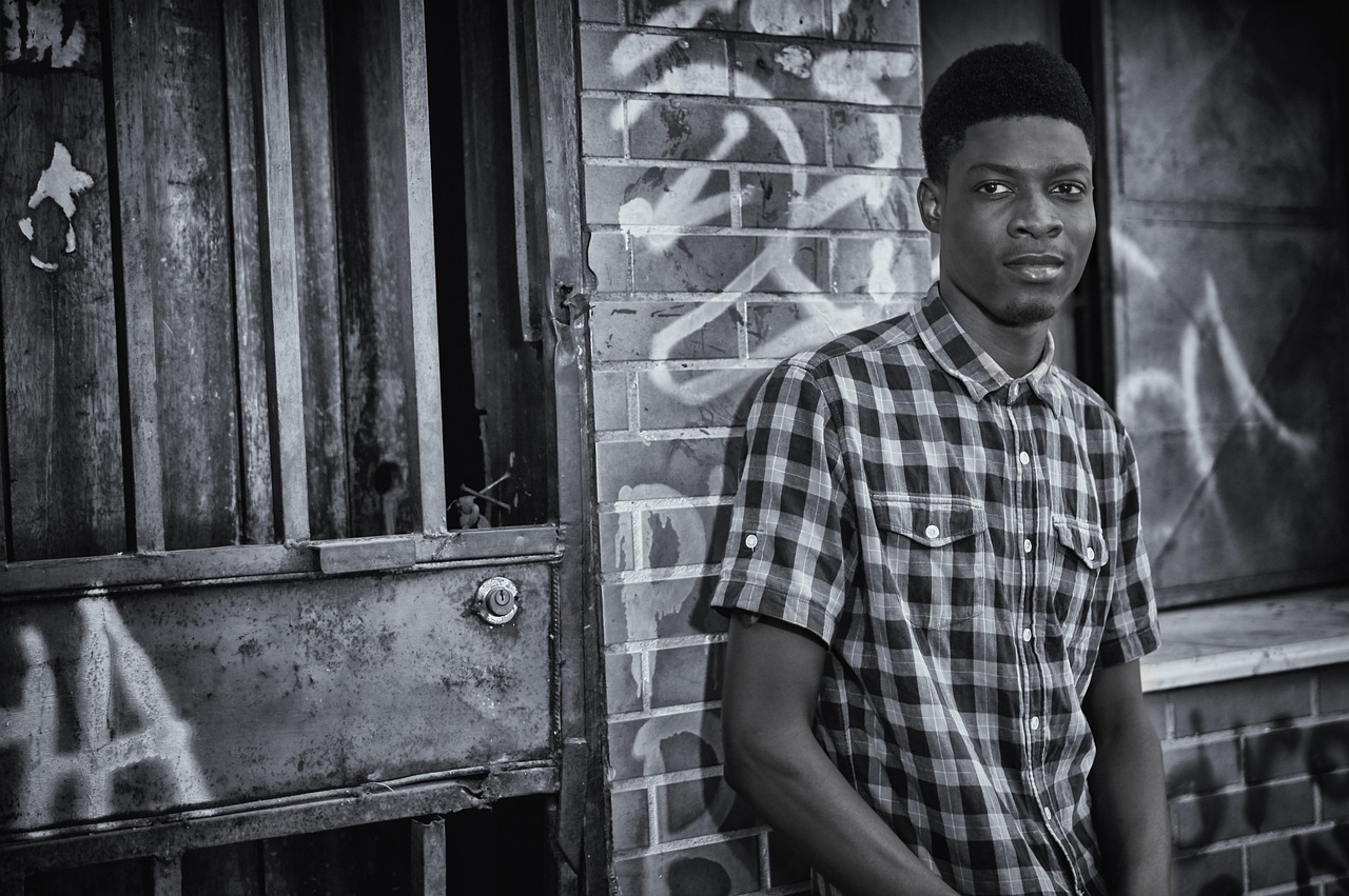 如何在直播中運用「用戶推薦與評價分享」增強產品信任度？高效提升轉化率的完整教學